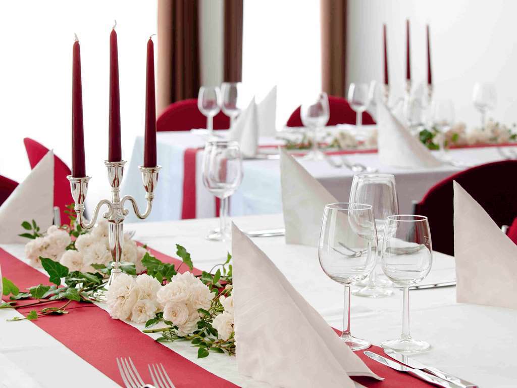 B&B Hotel Muenchen-Schwabing Munique Restaurante foto
